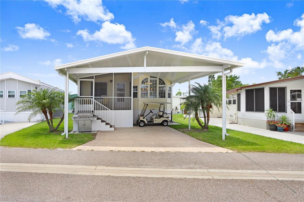 Image 1 of property listing at 3333 26TH AVENUE E 1104, Bradenton, FL 34208