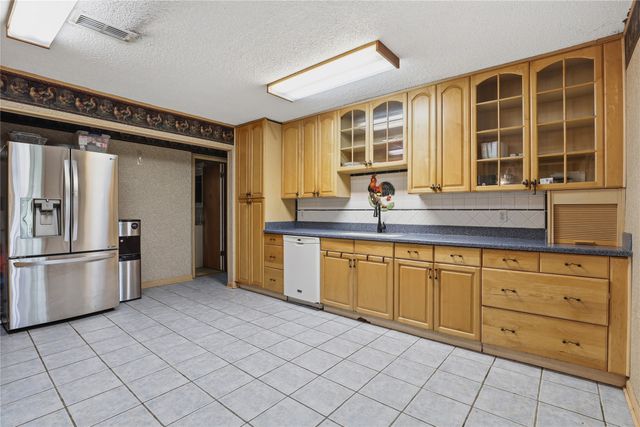 1517 Wiggins Road, Maypearl, TX 76064