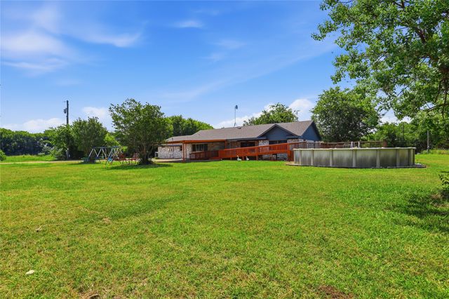 1517 Wiggins Road, Maypearl, TX 76064