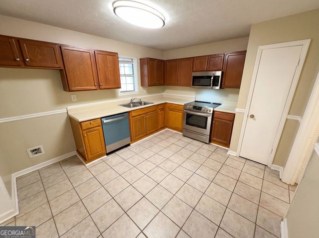 105 Vineyard Pond Drive, Norcross, GA 30071