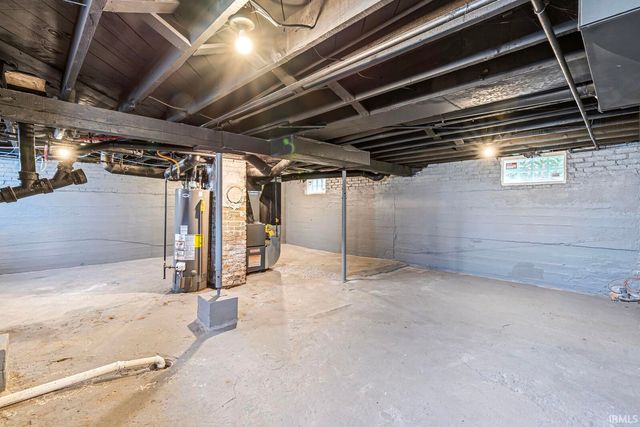 2802 S Michigan Street, South Bend, IN 46614