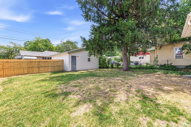 2802 S Michigan Street, South Bend, IN 46614