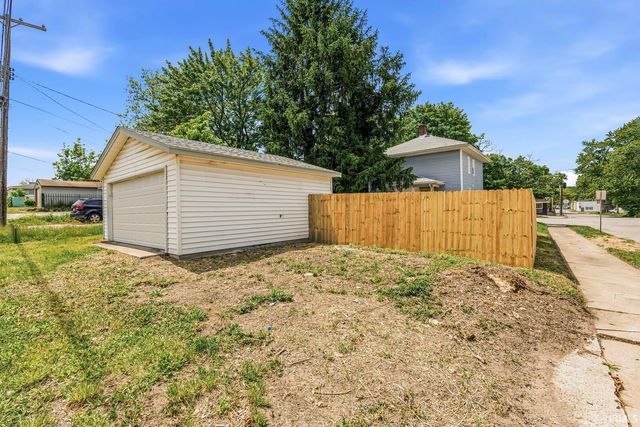 2802 S Michigan Street, South Bend, IN 46614