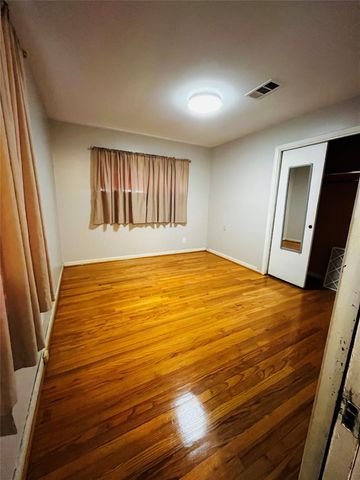 13421 Utica Street, Houston, TX 77015