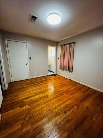 13421 Utica Street, Houston, TX 77015