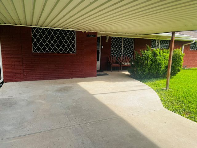 13421 Utica Street, Houston, TX 77015