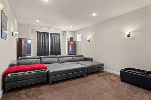 2937 Desert Candle DR, Round Rock, TX 78681