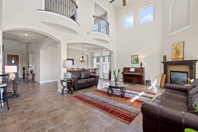 2937 Desert Candle DR, Round Rock, TX 78681