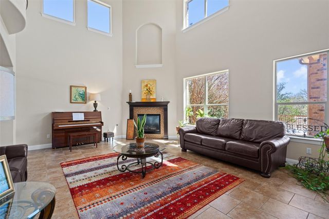 2937 Desert Candle DR, Round Rock, TX 78681