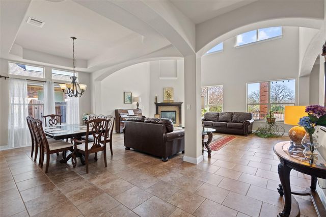 2937 Desert Candle DR, Round Rock, TX 78681