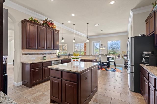 2937 Desert Candle DR, Round Rock, TX 78681