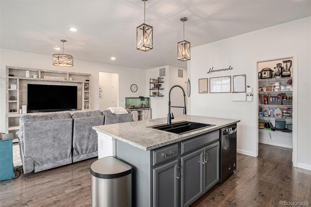 26787 E Maple Avenue, Aurora, CO 80018