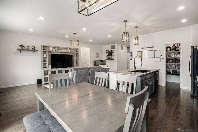 26787 E Maple Avenue, Aurora, CO 80018