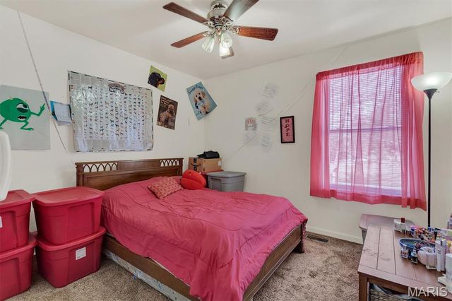 16328 Hampden Place, Florissant, MO 63034