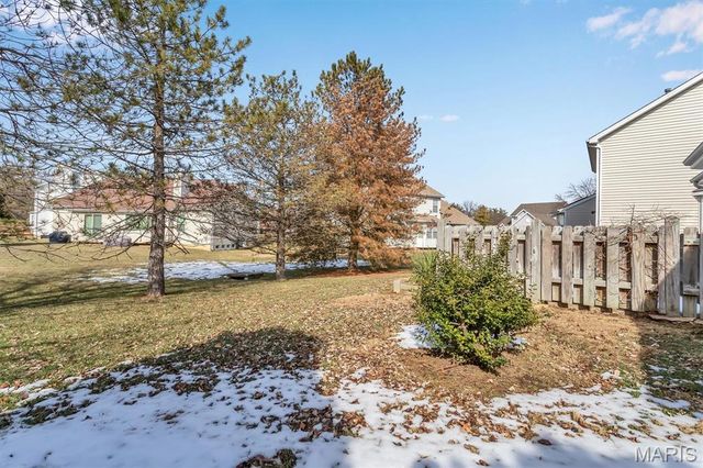16328 Hampden Place, Florissant, MO 63034