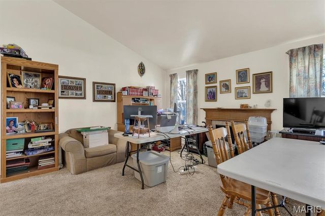 16328 Hampden Place, Florissant, MO 63034