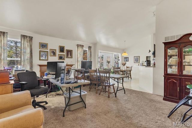 16328 Hampden Place, Florissant, MO 63034