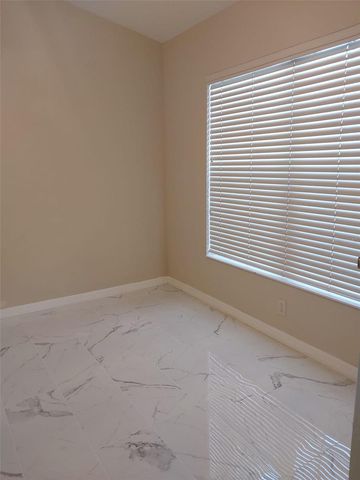 1102 NE 21ST TERRACE, Ocala, FL 34470