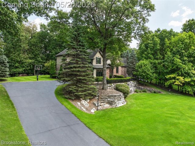 2157 Canterwood, Highland, MI 48357