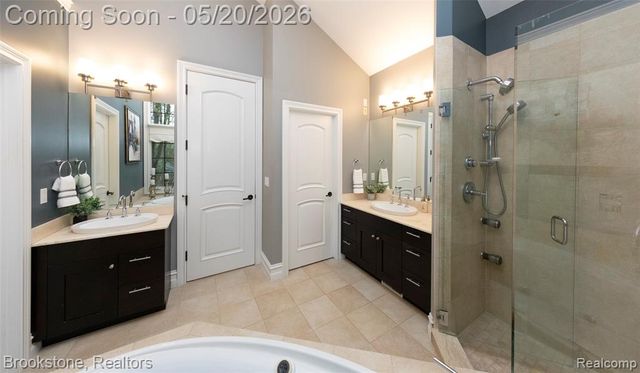 2157 Canterwood, Highland, MI 48357