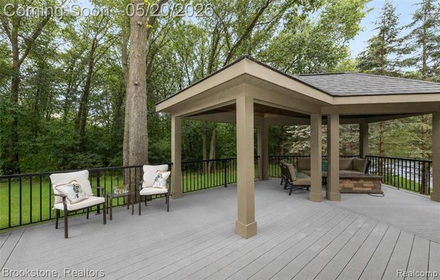 2157 Canterwood, Highland, MI 48357