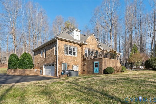 2792 E Maple Grove Ln, Powhatan, VA 23139