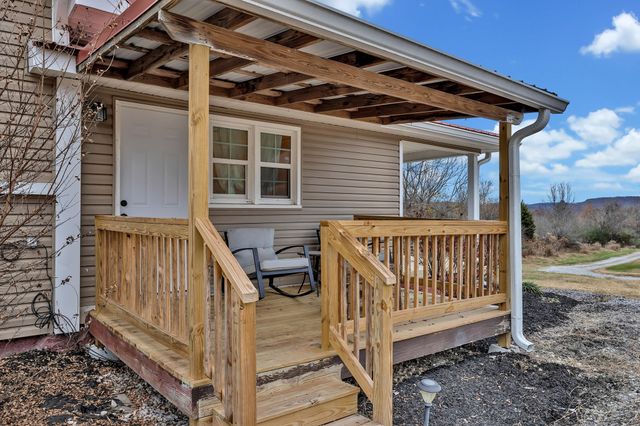 3132 Fishing Ford Rd, Petersburg, TN 37144