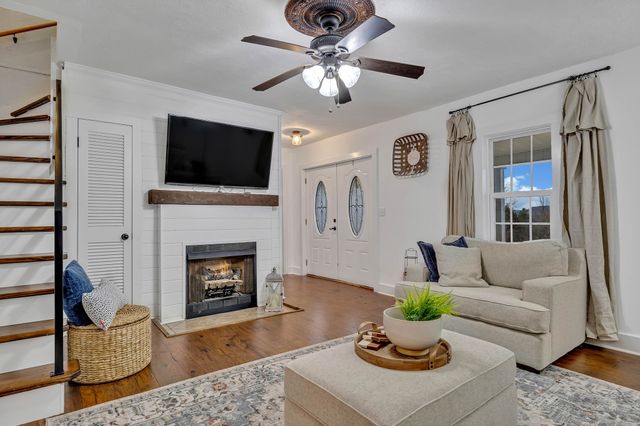 3132 Fishing Ford Rd, Petersburg, TN 37144