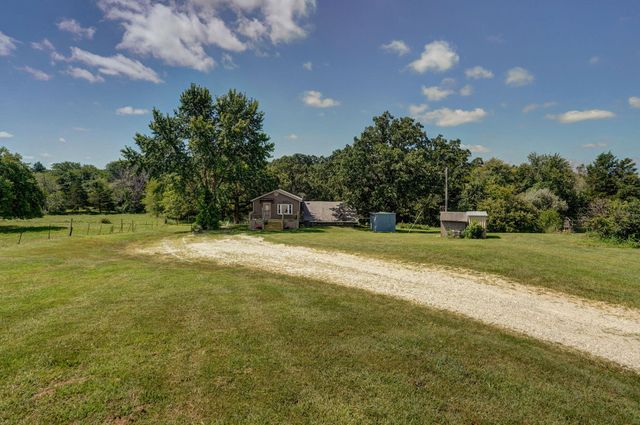 419 Rose Bush Drive, Marshfield, MO 65706