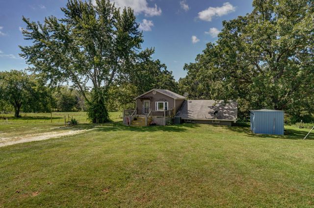 419 Rose Bush Drive, Marshfield, MO 65706