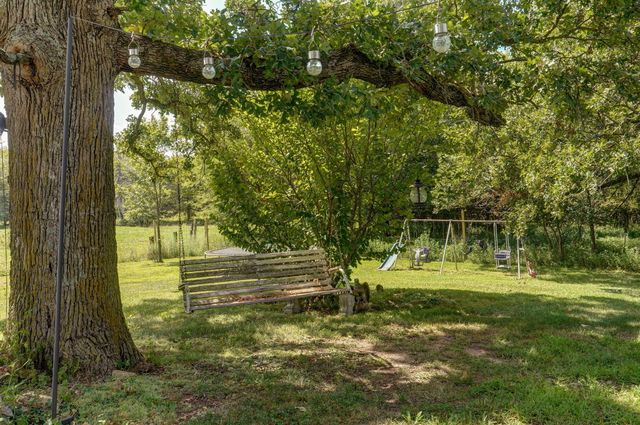 419 Rose Bush Drive, Marshfield, MO 65706