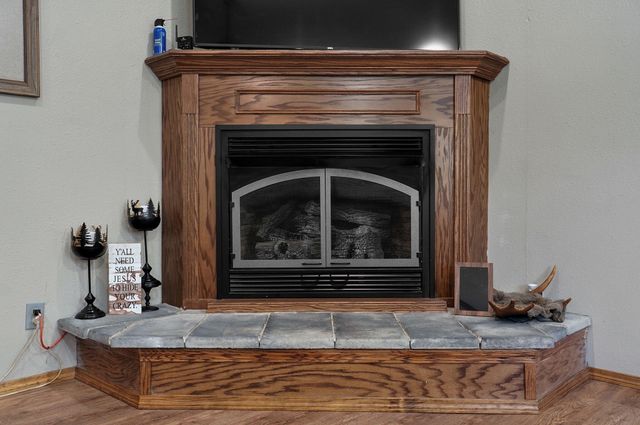 419 Rose Bush Drive, Marshfield, MO 65706