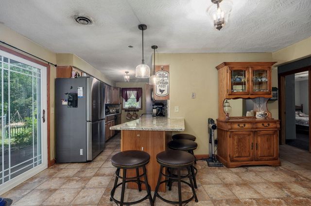 419 Rose Bush Drive, Marshfield, MO 65706