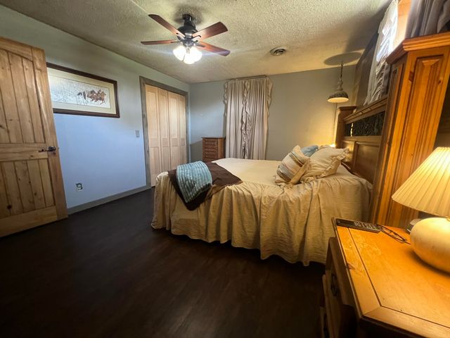 419 Rose Bush Drive, Marshfield, MO 65706