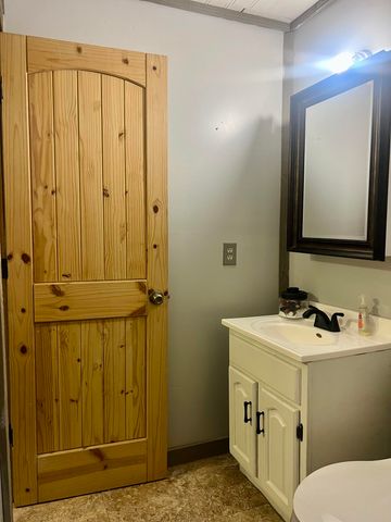 419 Rose Bush Drive, Marshfield, MO 65706