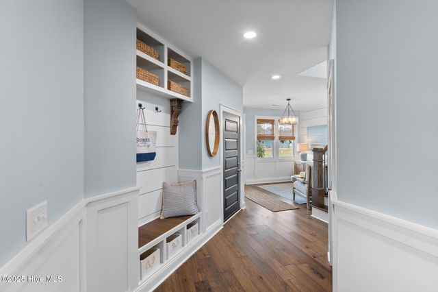 817 Sweetgrass Street, Holly Ridge, NC 28445