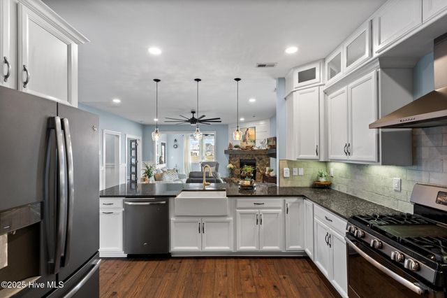 817 Sweetgrass Street, Holly Ridge, NC 28445