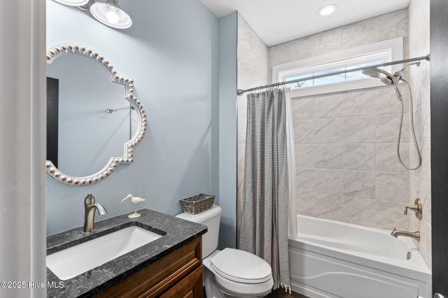 817 Sweetgrass Street, Holly Ridge, NC 28445