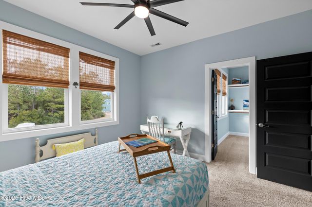 817 Sweetgrass Street, Holly Ridge, NC 28445