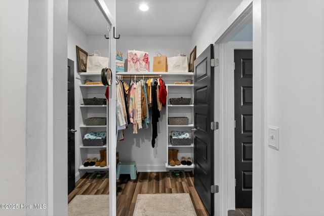 817 Sweetgrass Street, Holly Ridge, NC 28445