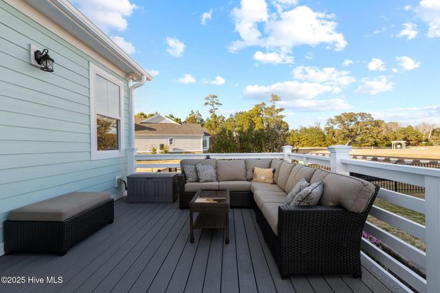 817 Sweetgrass Street, Holly Ridge, NC 28445