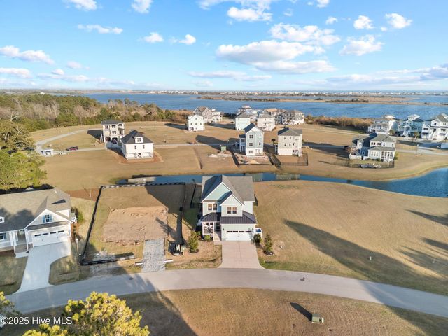 817 Sweetgrass Street, Holly Ridge, NC 28445