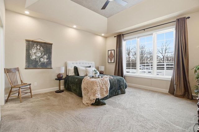 W132N6509 West View COURT, Menomonee Falls, WI 53051