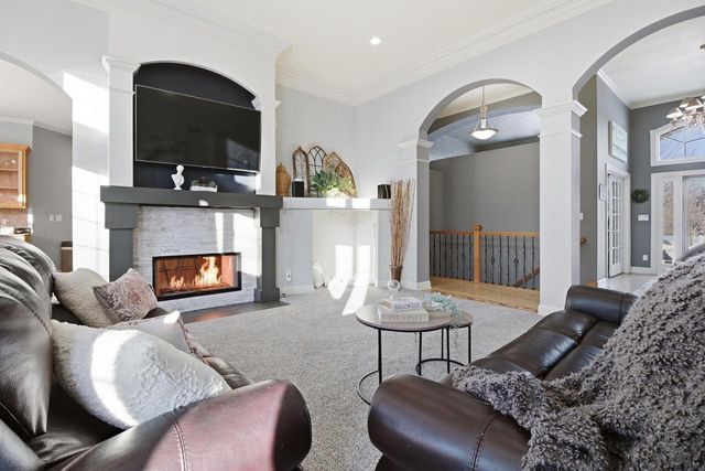 W132N6509 West View COURT, Menomonee Falls, WI 53051