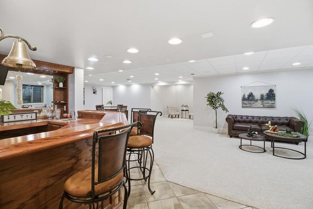 W132N6509 West View COURT, Menomonee Falls, WI 53051