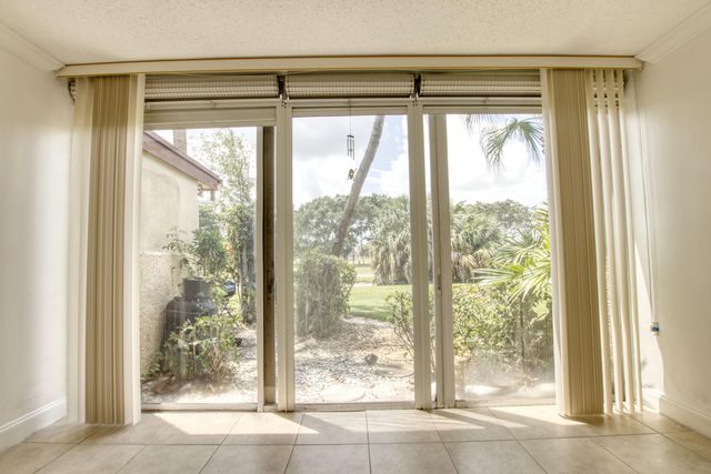 4489 Luxemburg Court 101, Lake Worth, FL 33467