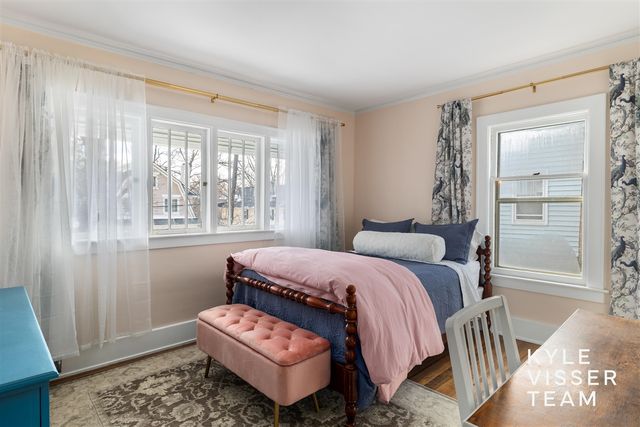 617 Rosewood Avenue, East Grand Rapids, MI 49506