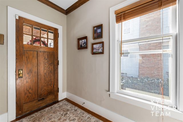 617 Rosewood Avenue, East Grand Rapids, MI 49506