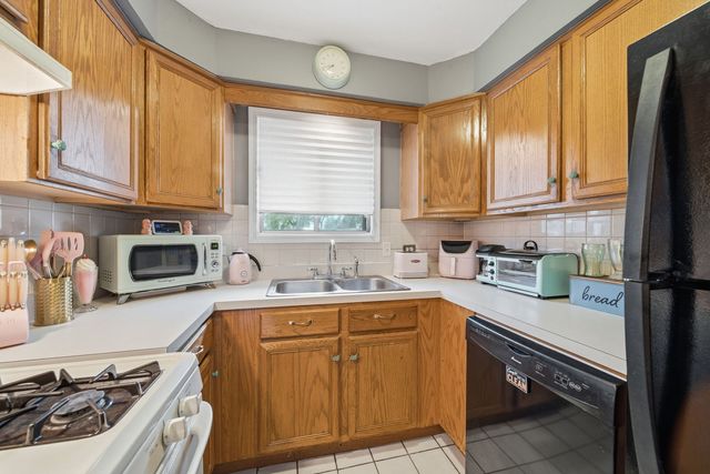 9812 Sayre Avenue 3E, Chicago Ridge, IL 60415