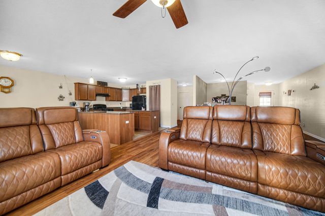 323 E 129th Place, Crown Point, IN 46307